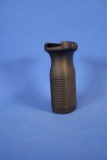 Magpul Rail Vertical Grip.