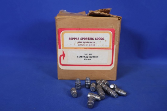 Bullets, .38 Spl/.357 Mag. Apx 177 Bullets.