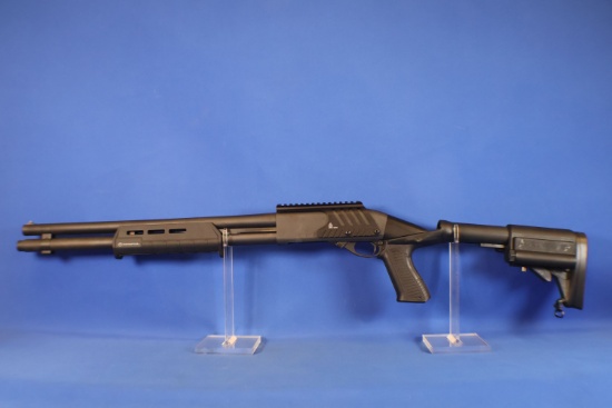 Remington 870 12 gauge Pump-Action Shotgun. Serial# AB787457M. Excellent Condition.