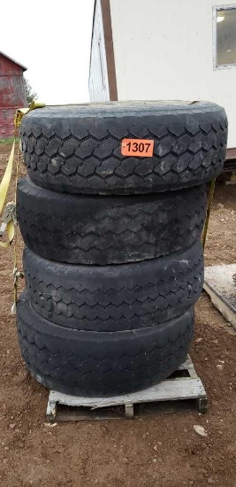 425/65r22.5 Semi Steer Tires