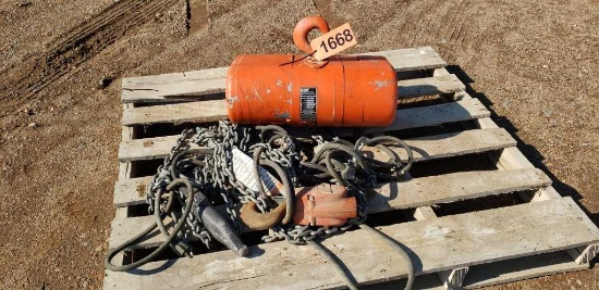 2 Ton Cm Lodestar Single Phase Hoist