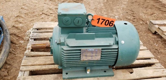 Unused Leeson 15 Hp Three Phase Motor