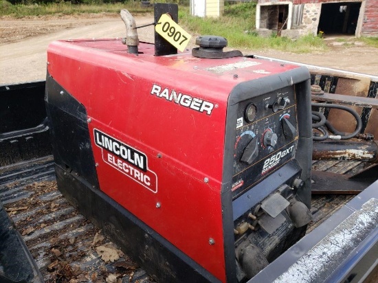 Lincoln Ranger 250gxt 250amp Welder