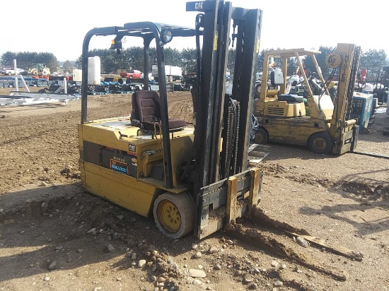 Caterpillar Fc40 Fork Lift
