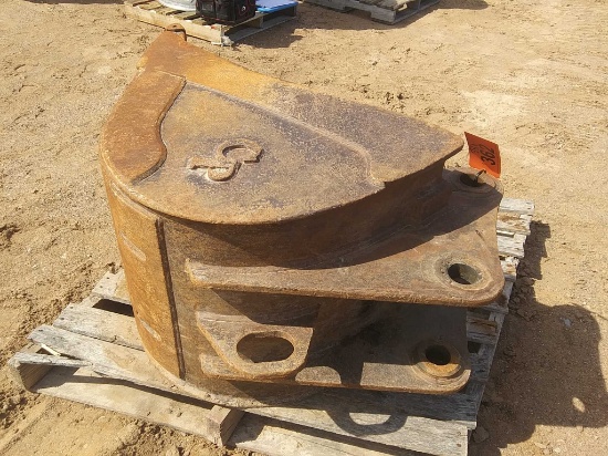 Cp 24" Wide Excavator Bucket