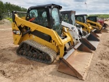 2016 Caterpillar 257d Skid Steer