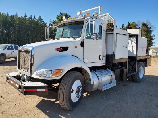 2011 Peterbilt 337 Service Truck