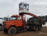 Mack Tandem Loader