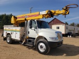 2005 International 4400 Lineman Truck