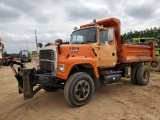 1995 Ford L8000 Dump Truck