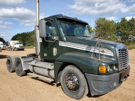 2005 Freightliner Cst120 Day Cab Semi