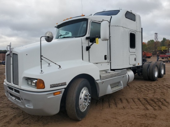 2007 Kenworth T600 Sleeper Cab