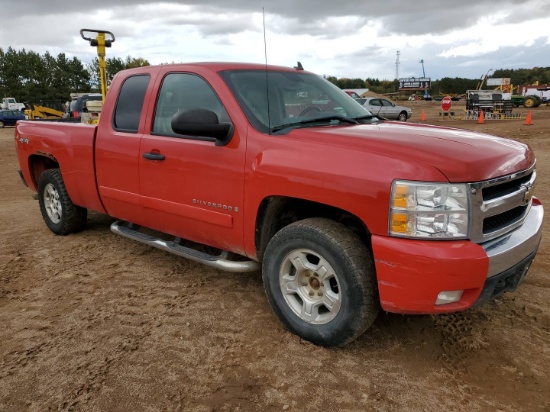 2008 Chevrolet Silverado 4x4 Pickup