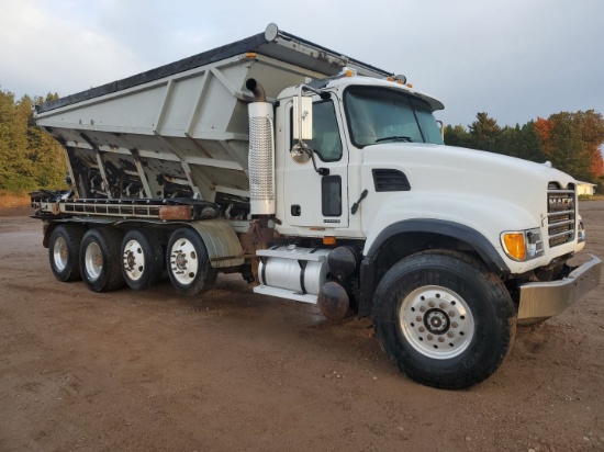 2003 Mack Cv700 Rock Spreader Truck