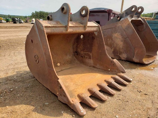 Central Fab. Approx 72" Wide Excavator Bucket