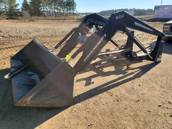 Leon M800 Loader W/1700-96 Bucket