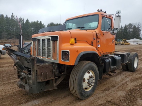 1998 International 2554 Single Axle Truck