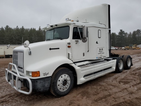 1996 International 9200 Sleeper Cab Semi