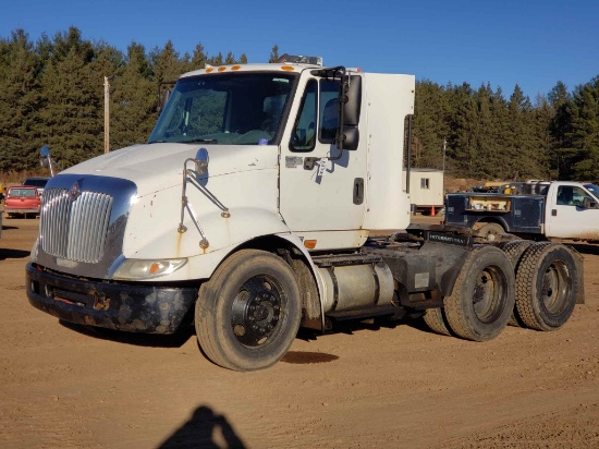 2003 International 8600 6x4 Truck Tractor