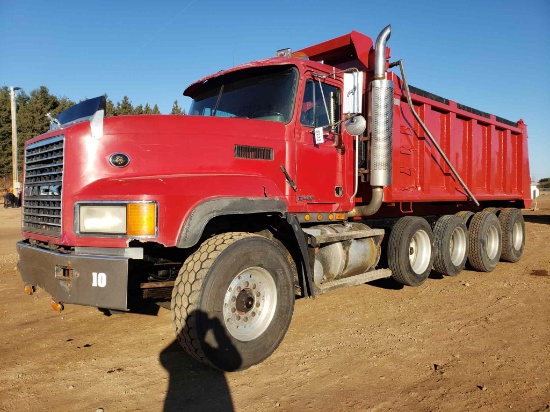 1995 Mack Cl713 Quad Dump Truck