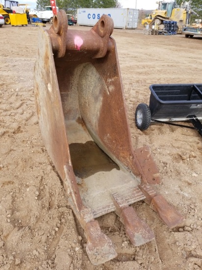 26" Excavator Bucket With Teeth