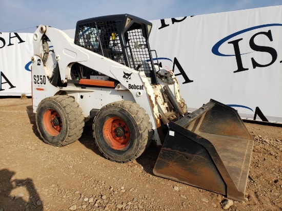 2005 Bobcat S250 Turbo Skid Steer