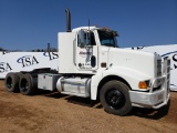 2000 Peterbilt 385 Tandem Axle Semi