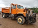 1999 International 2554 4x2 Single-axle Dump Truck