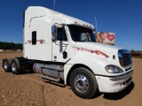 2005 Freightliner Columbia 120 Xt Sleeper Cab Semi