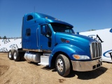 2007 Peterbilt 387 Sleeper Truck