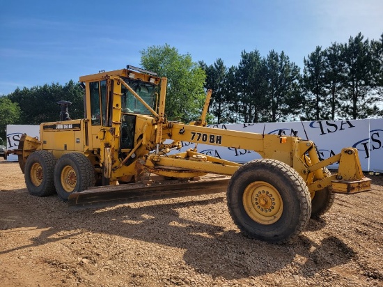 Deere 770bh Grader