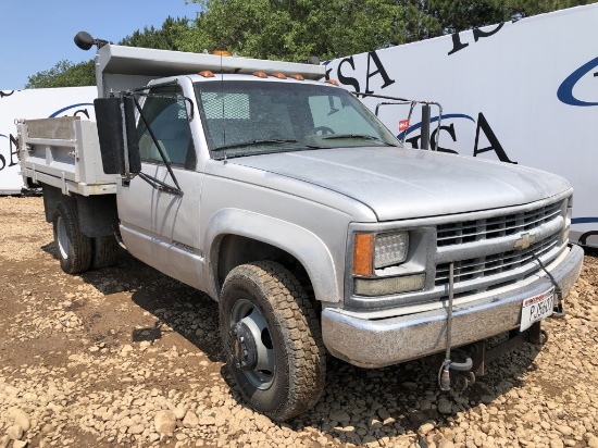 1994 Chevy 3500 4x4 Dump Truck