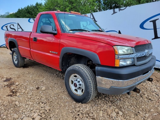 2004 Chevrolet Silverado 2500hd Truck