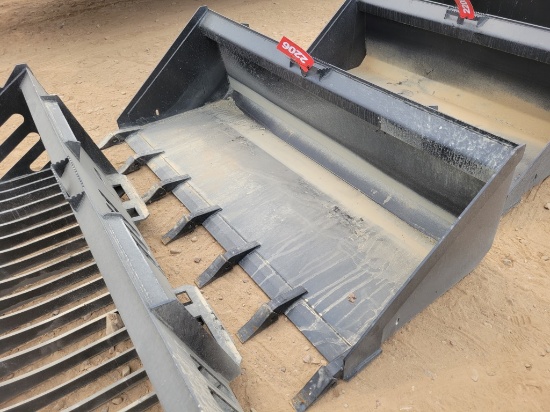 Unused 72" Skid Steer Bucket W/teeth