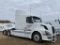 2005 Volvo Sleeper Semi Truck Tractor