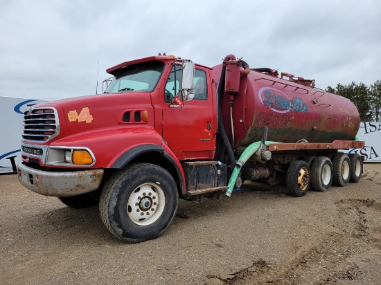 2001 Sterling Pumper Truck
