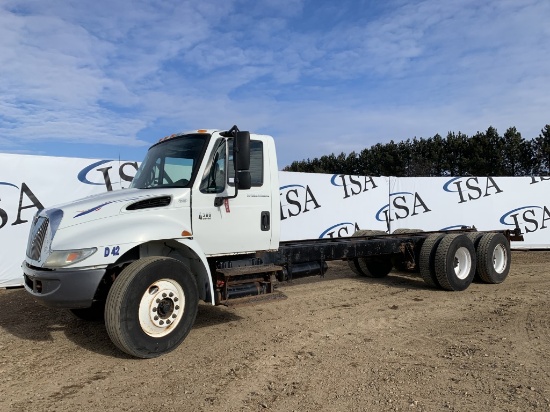 2003 International 4400 Truck Chassis