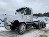 2002 Volvo Day Cab Semi