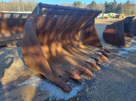 Wa600-3 Spade Nose Bucket W/teeth
