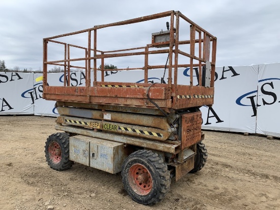Sky Jack 7027 Scissor Lift