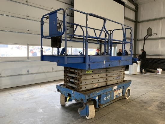 Genie Gs-3246 Scissor Lift