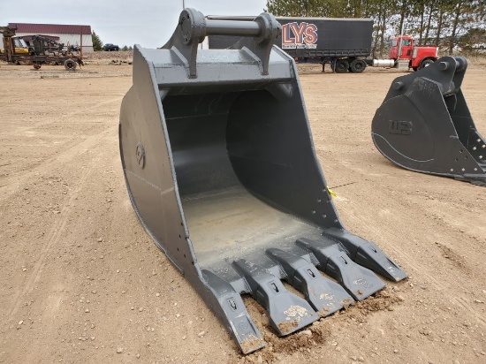 48" Central Fab Excavator Bucket