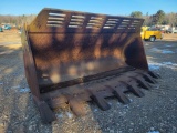 988g Spade Nose Bucket W/teeth