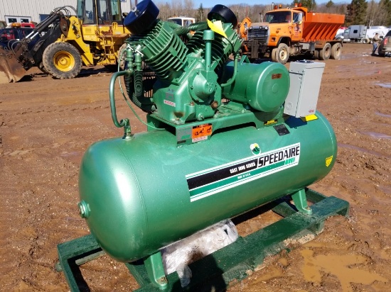 Speedaire 52640 Cast Iron Air Compressor