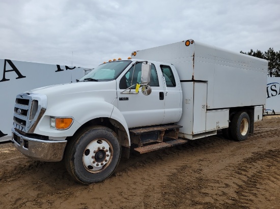 2005 Ford F650 Chip Truck