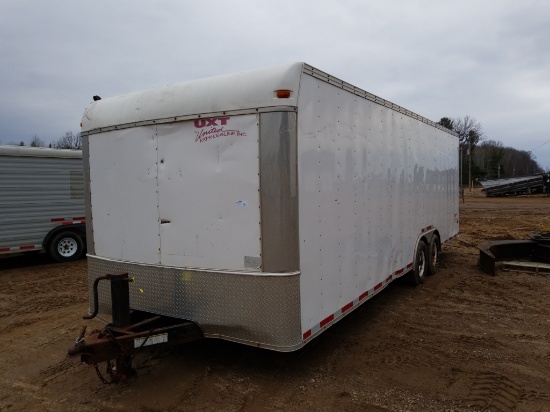 2006 Uxt 24' Enclosed Trailer