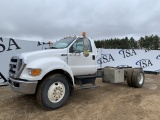2005 Ford F750 Cab & Chassis