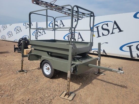 Unused Scissor Lift Deer Stand