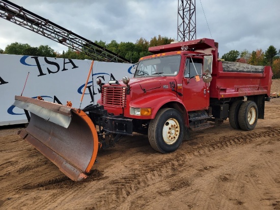 2002 International 4700 Plow / Dump Truck