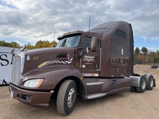 2014 Kenworth T660 Sleeper Truck Tractor
